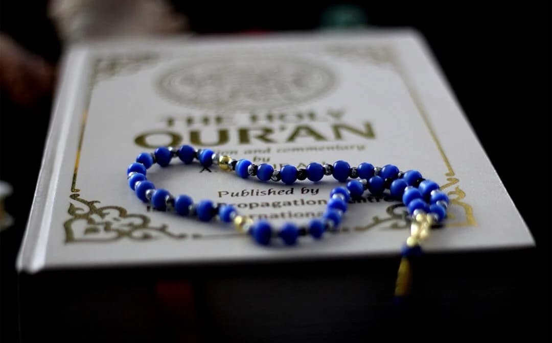 Student attending a live one-to-one online Quran class with a QuranHost tutor